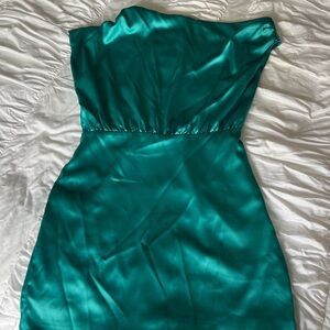 DO+BE Green One Shoulder Ruched Cocktail Dress